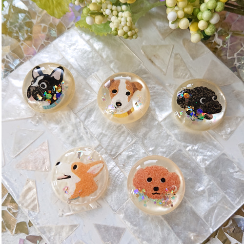 犬のボタン☆5個 u55 犬/ボタン/カボション/動物 ボタン こうちゃん 