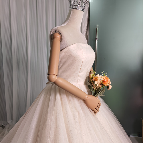 送料無料！ウェディングドレス シャンパン色 キラキラチュール