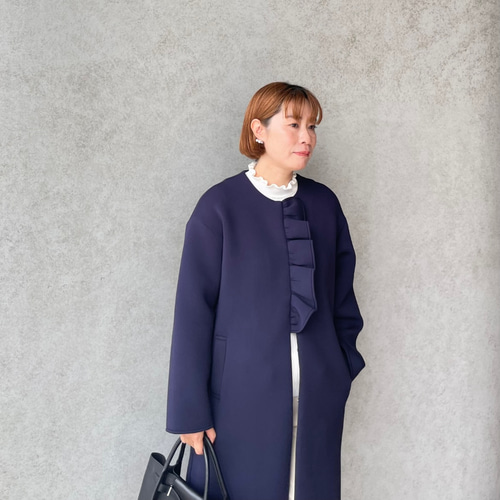 超ゆったり＆もっちりあったか♡大人可愛いフリルノーカラーコート 紺