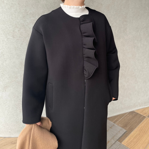【satoha】Emma Taylor 黒 フリル付きモッズコート 美品 satoha様専用】Emma Taylor 黒 フリル付きモッズコート 美品