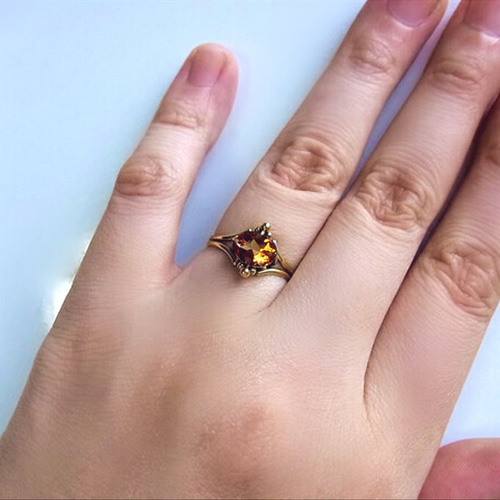 シトリンのアンティーク風リング オーバルファセット・カット