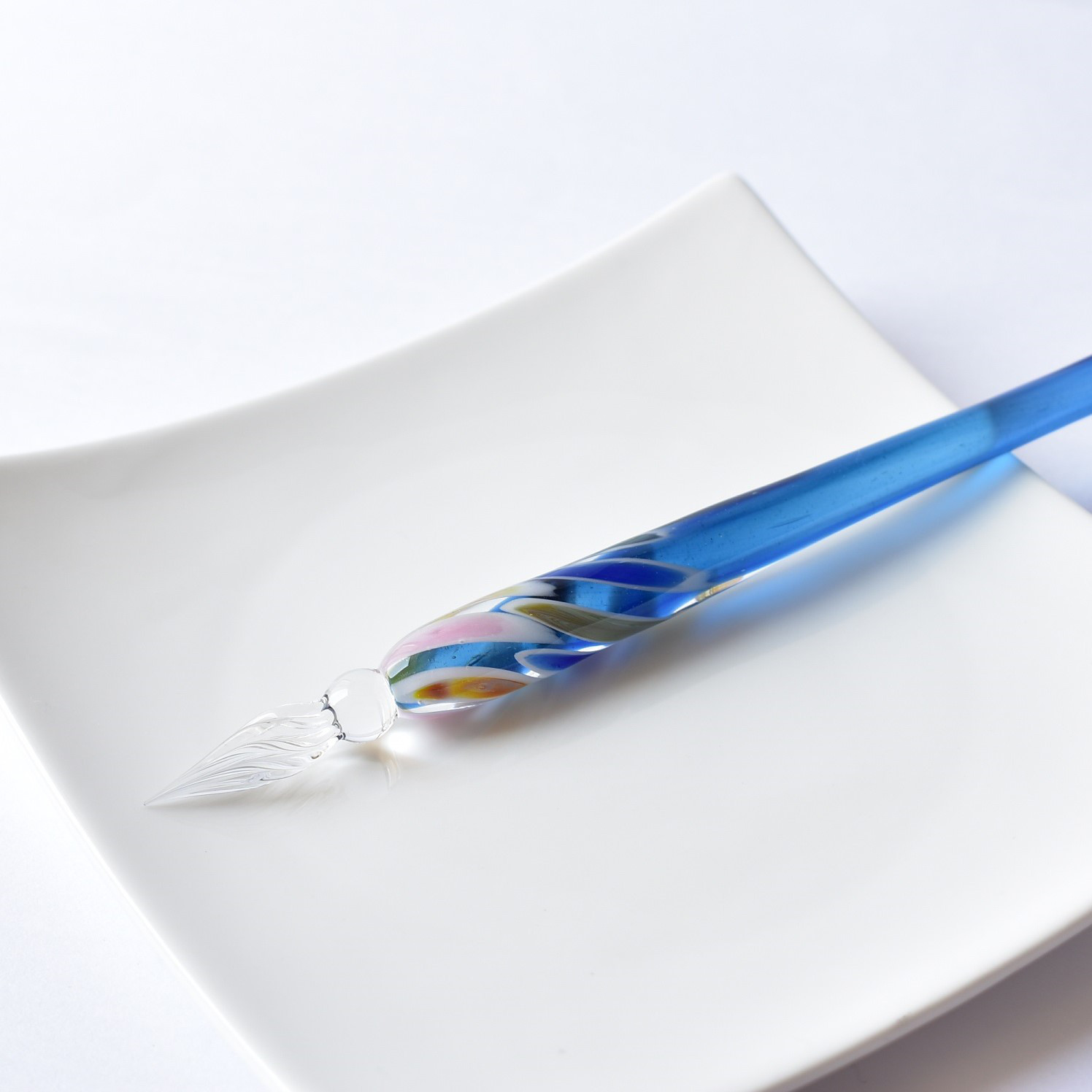 青い水風船のガラスペン