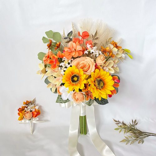 オーダーメイド】ひまわりとオレンジローズの アンティーク クラッチ