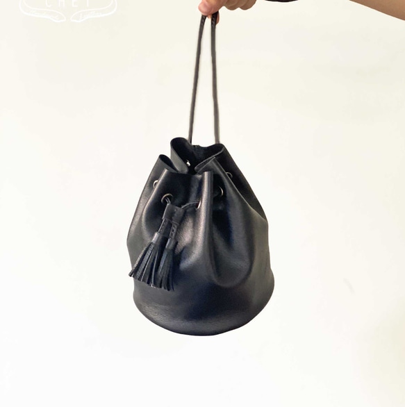 レザー巾着バッグ・黒 タッセル付き 巾着バッグ Chet-Leather 通販