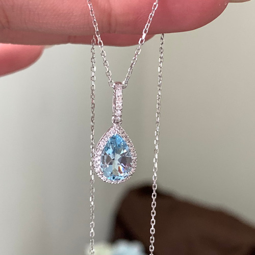 大粒　アクアマリン　ペンダントトップ 万能金具 アクアマリンペンダントトップk18 ペンダントトップ