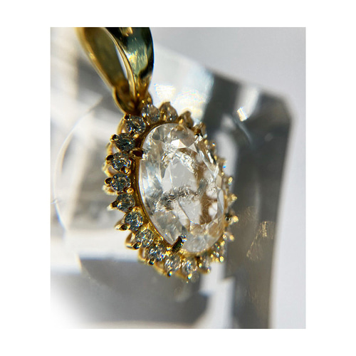 在庫処分セール テ ⑤□フェナカイト ネックレストップ18K ネックレス・ペンダント