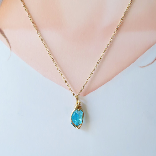 アンダラクリスタル ライトブルー
ピアス アンダラ・クリスタル（ライトブルー） ／ピアス【AC25PI-008】