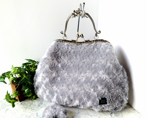 アンティーク調口金がま口バッグ（スクロールボアVer．）ハート