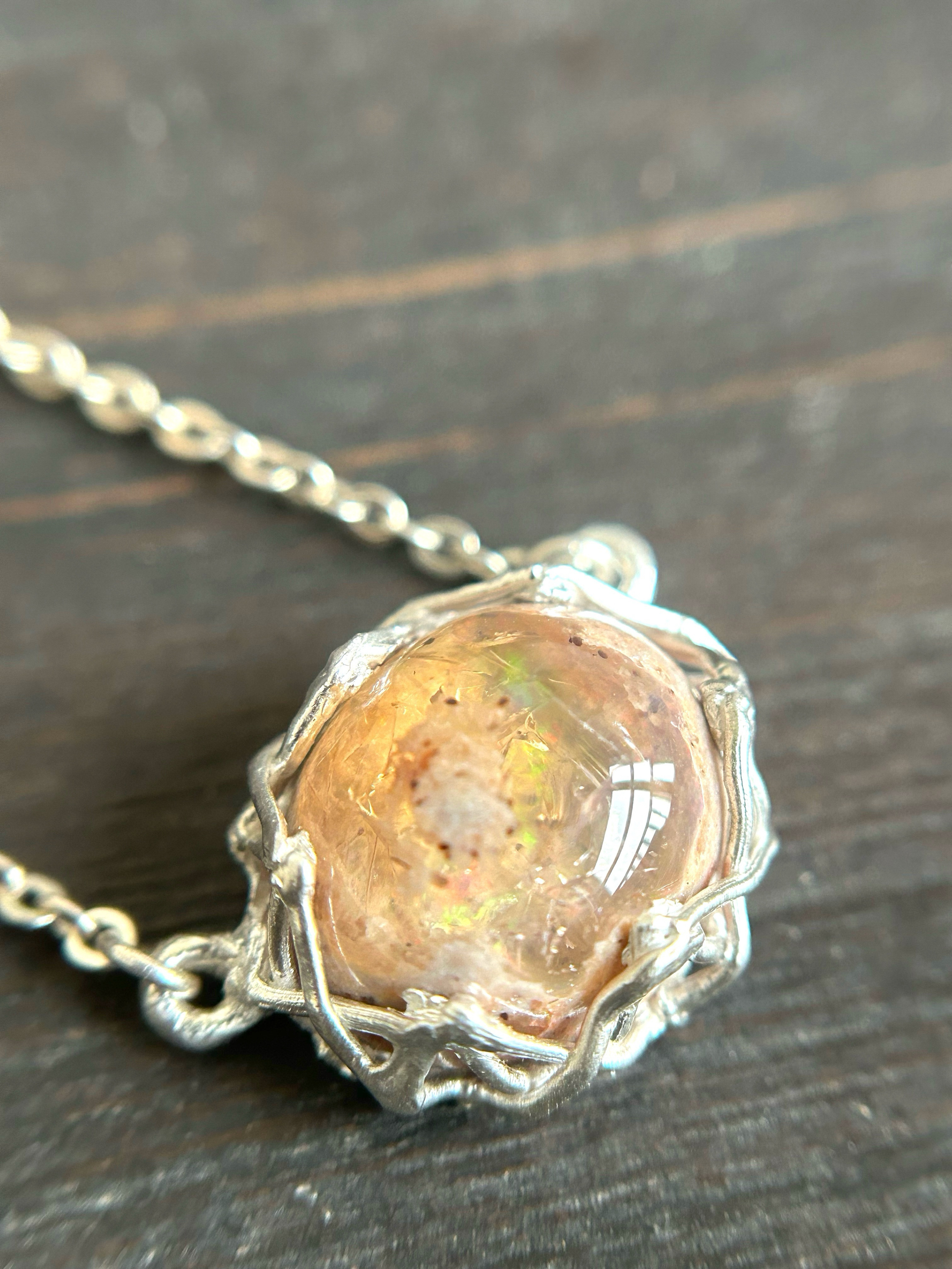 カンテラオパール&シルバーネックレス