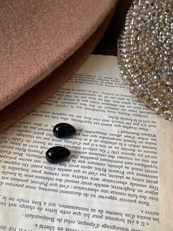 【ピアスを主役に】14kgfブラックオニキスピアス　秋冬ピアス　 15枚目の画像