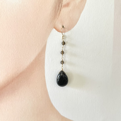 大粒モリオン(黒水晶)×小さなスモーキークォーツ 大人ピアス14kg or イヤリング 4枚目の画像