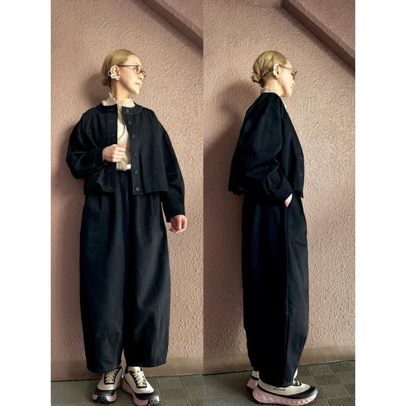 RATA❤️選擇你的長度❤️輕鬆套上，打造時尚造型❤️寬鬆版型❤️柔軟黑色牛仔外套 第9張的照片