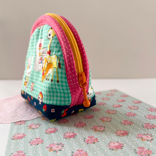 ふっくらポーチ☆はいから横丁☆コスメポーチ☆化粧ポーチ☆シェル  