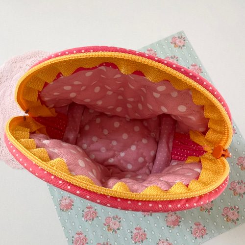 ふっくらポーチ☆はいから横丁☆コスメポーチ☆化粧ポーチ☆シェル  