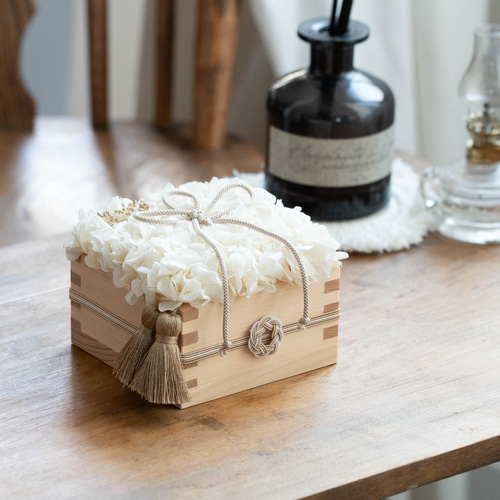 ますます幸せ＊ひのき枡のあじさいリングピロー【二合枡】＊亜麻色