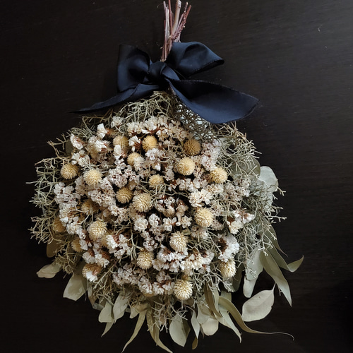 ユーカリと白い花のスワッグ☆ホワイト&グリーン 値下げ