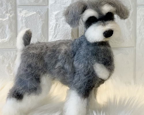 羊毛フェルト ミニチュアシュナウザー momoichigo 羊毛フェルト