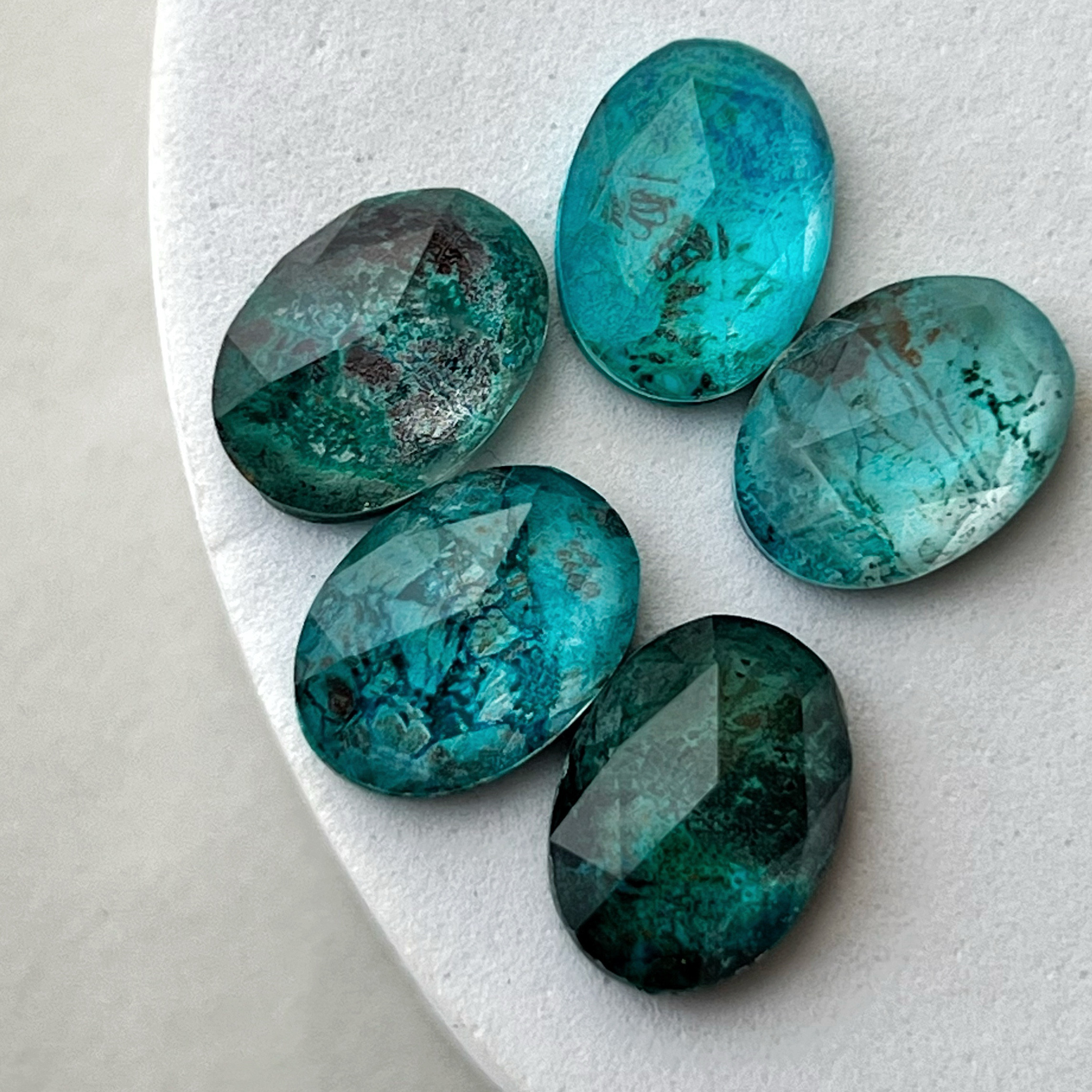 【JORIE】大粒クリソコラ×クリスタル貼り　リングsilver925　フリーサイズ、固定サイズ、刻印あり