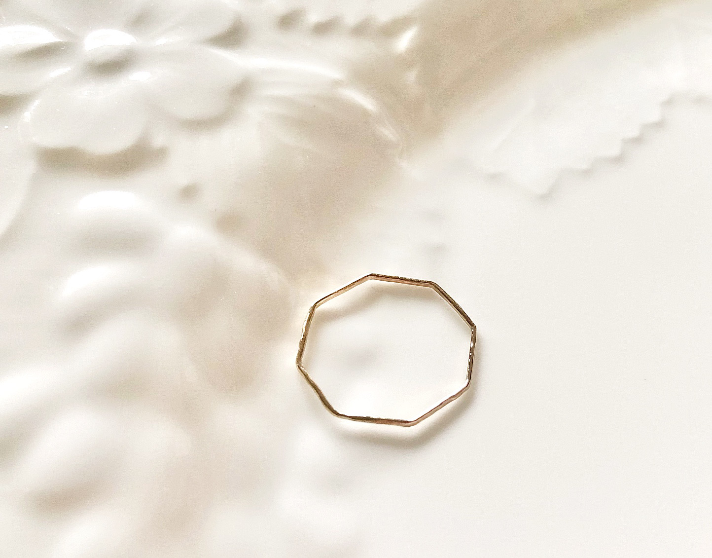 Luce戒指/ K10金八角戒指（黃色、粉紅色、白色） 戒指Mirisa 的作品18397124｜Creema