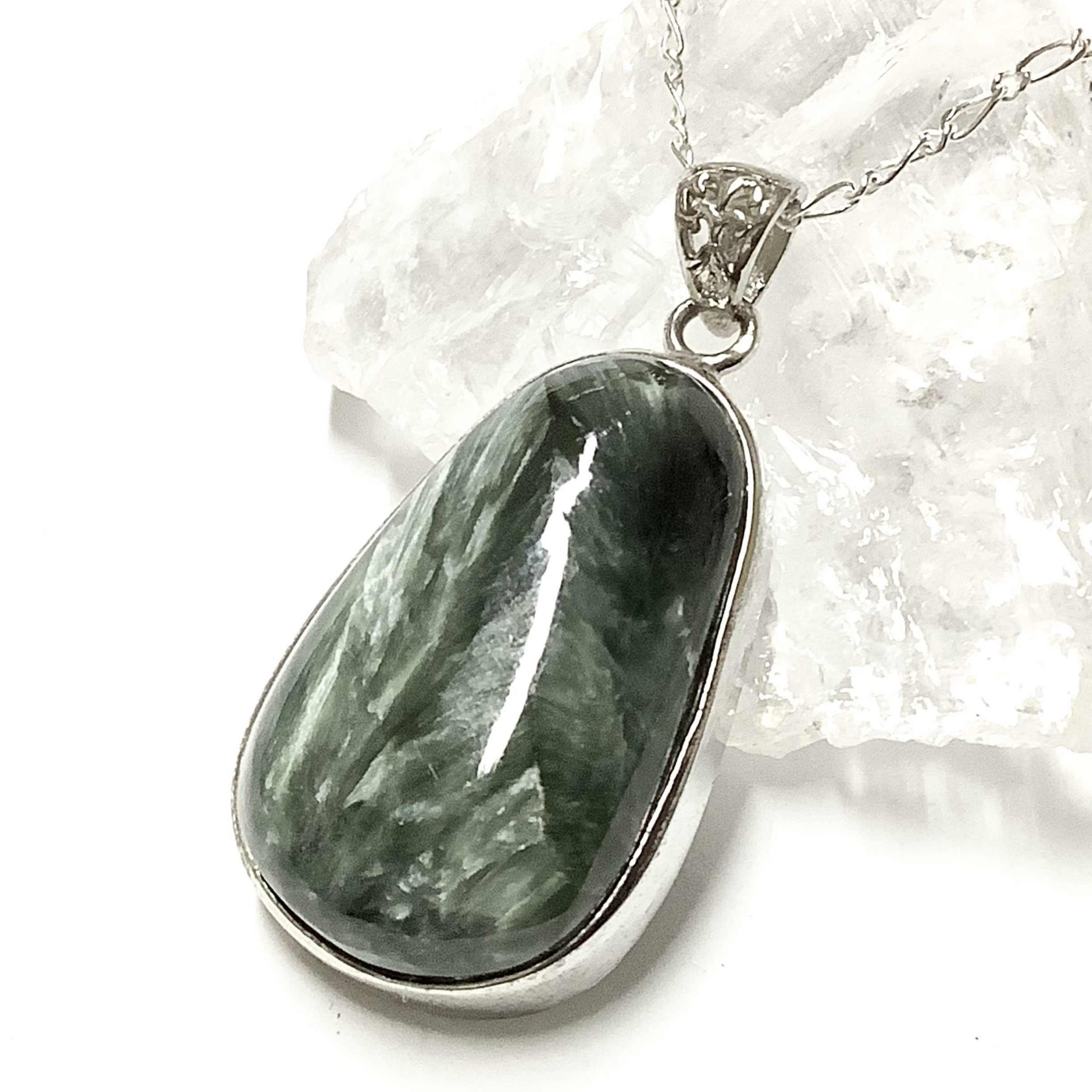 訳有りお買い得！一点物☆送料無料 『天使の石』 ヒーリングストーン 天然石 セラフィナイト シルバーネックレス