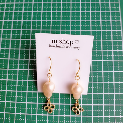 ハンドメイドピアス ピアス（フック・チェーン） m shop 通販