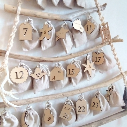 大きな流木ツリー アドベントカレンダー 北欧デザイン タペストリー