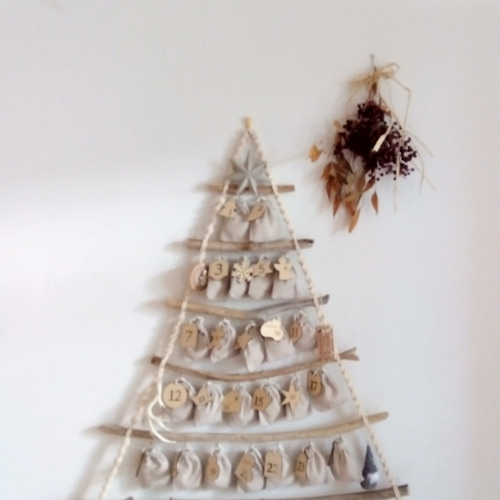 流木ツリー アドベントカレンダー用 大きな流木ツリー アドベントカレンダー 北欧デザイン タペストリー