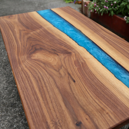 レジン　コーヒーテーブル　新品／未使用 オーダーメイド レジン テーブル ローテーブル 80 × 40 cm 以下 RESIN