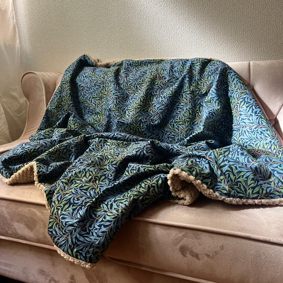 ほぼ毛布！// ウィリアムモリス 年中使える特大ブランケット