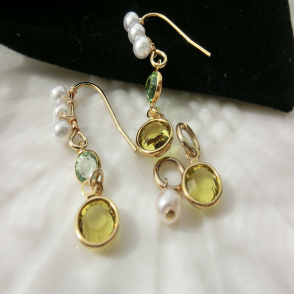 ヴィンテージスワロフスキーのシャネルピアス ペンダントトップ レモン  