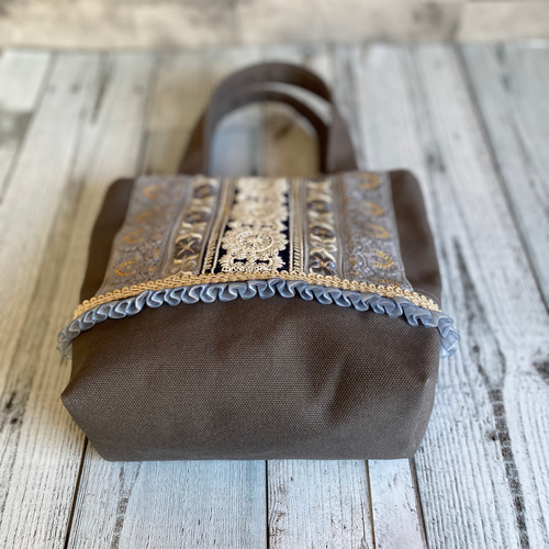 美しいインド刺繍リボンのグレートートバッグ トートバッグ muika.neko