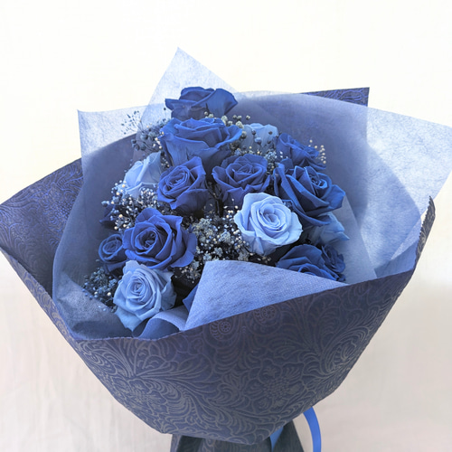 ✨特大✨ボリュームのある花束✨水色＆青バラミックスバラプリザーブドアレンジメン✨ プリザーブドフラワー／青い薔薇と水色の薔薇18本花束／奇跡の祝福花束