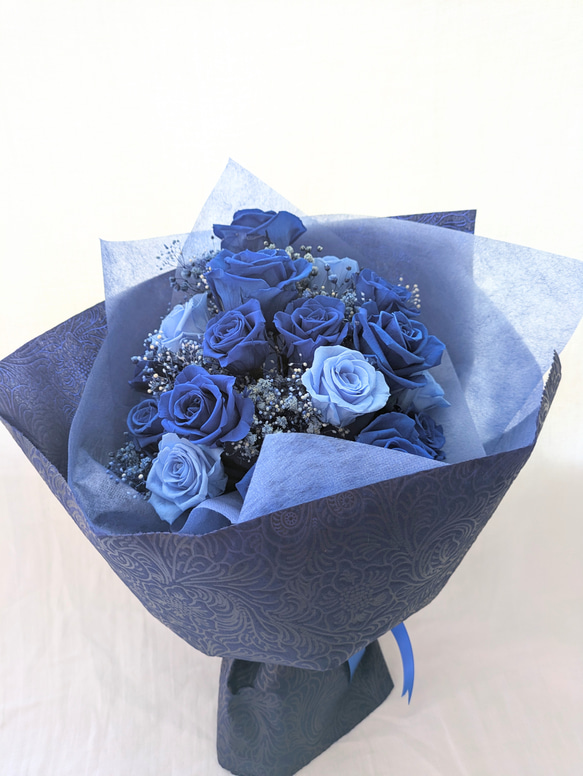 プリザーブドフラワー／青い薔薇と水色の薔薇18本花束／奇跡の祝福花束