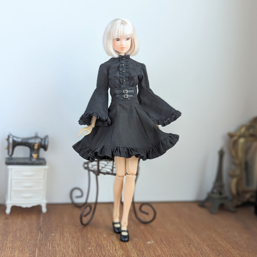 1266【momokoDOL※黒のフード付きロングケープ※1/6ドール服