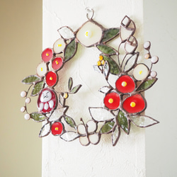 ステンドグラスのお正月だるまさんリース 2枚目の画像