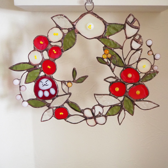 ステンドグラスのお正月だるまさんリース 11枚目の画像