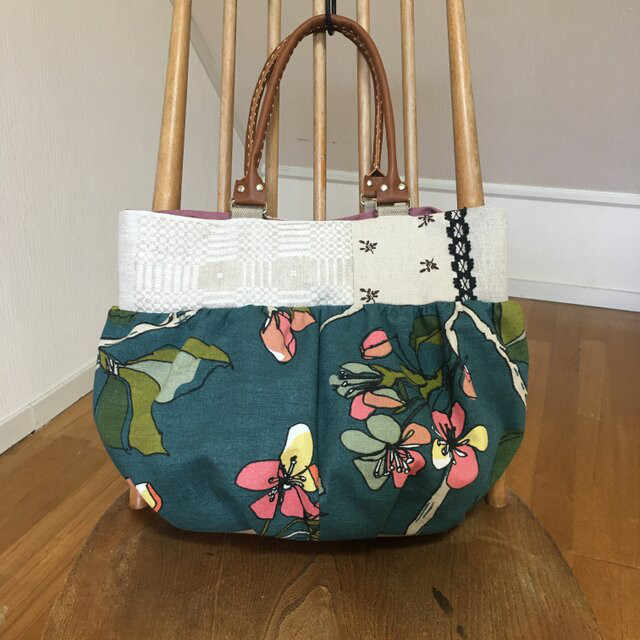 ふっくらギャザーバッグ　水彩画のような花柄