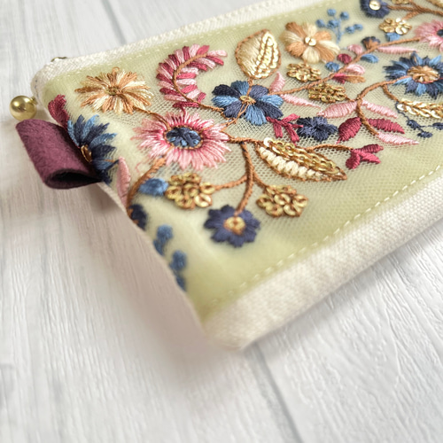 インド刺繍リボンのミニポーチ/生成×イエローチュール ポーチ インド刺繍リボンのミニポーチ/生成×イエローチュール ポーチ