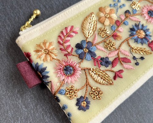 インド刺繍リボンのミニポーチ/生成×イエローチュール ポーチ インド刺繍リボンのミニポーチ/生成×イエローチュール ポーチ