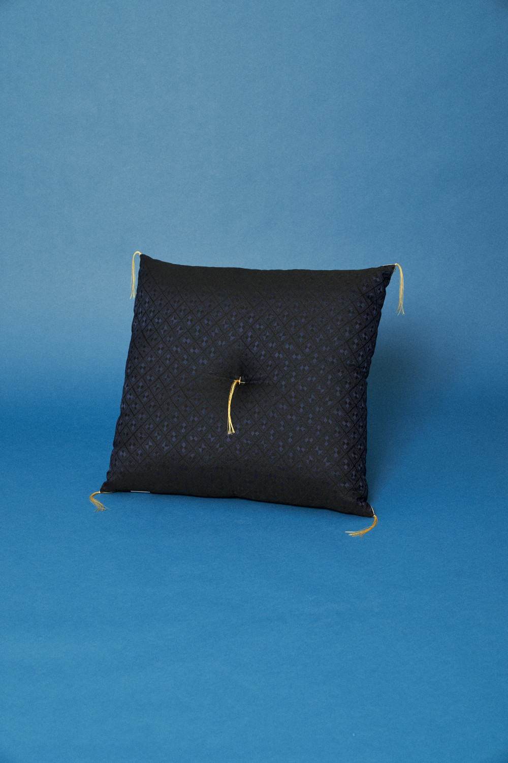 ZABUTON （座布団）