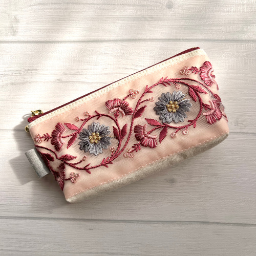 マチあり＊インド刺繍リボン＊ミニポーチ/生成り×ピンクチュール