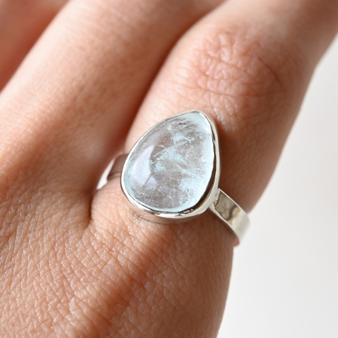 【12号】ペアシェイプアクアマリンのシルバーリング