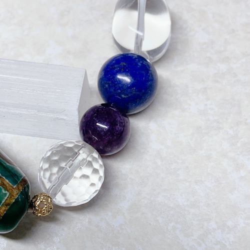 九眼天珠のパワフルな守護】デザインブレスレット - 調和と癒しを