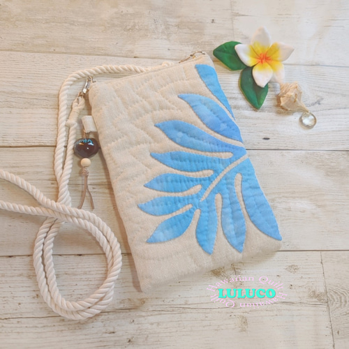 ハワイアンキルト ☆ ショルダーバッグ ☆ サコッシュ ウル