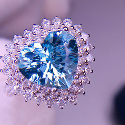 2.02ct天然アクアマリン リング 天然ダイヤモンド 高品質 K18 指輪