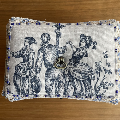 カルトナージュミニ裁縫箱 フランストワルドジュイ柄です ブルー色の