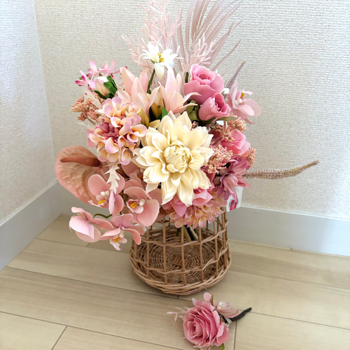 ピンクの胡蝶蘭 南国風ブーケ ウェディングブーケ ブーケ 造花ブーケ