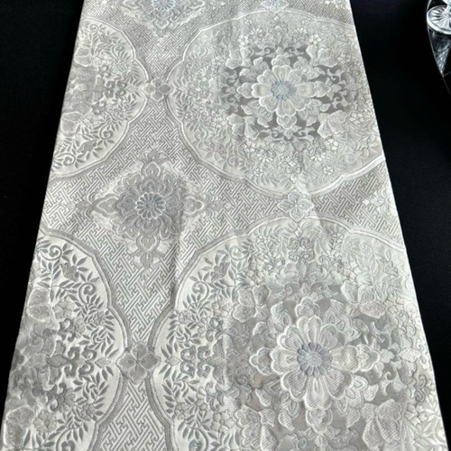 ◼︎C988◼︎高級袋帯 シルバー テーブルランナー(〜260cm