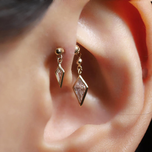 K14 トリプル シニティ ピアス / 14K Triple Signity Earrings
