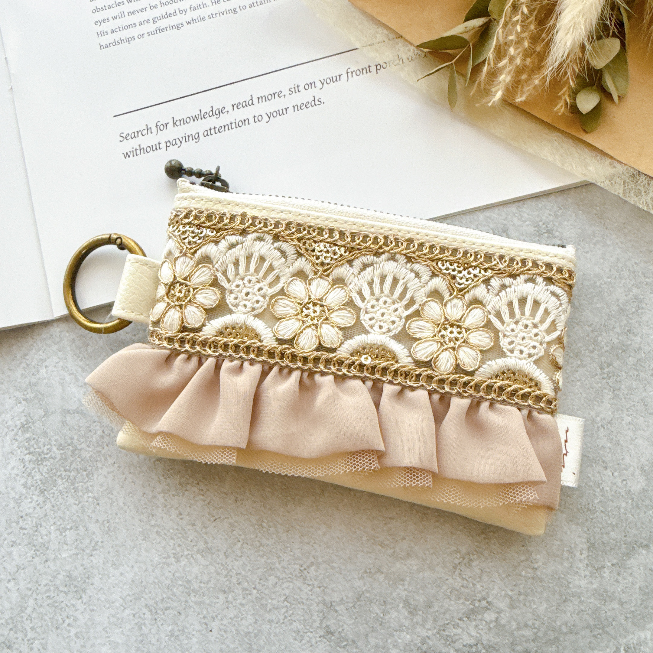 インド刺繍リボン】ハンドメイド カラビナ ポーチ レザー ファスナー